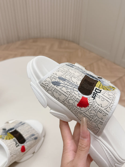 CD 26s Platform Slippers 35 Cream White Canvas Lambskin 643810