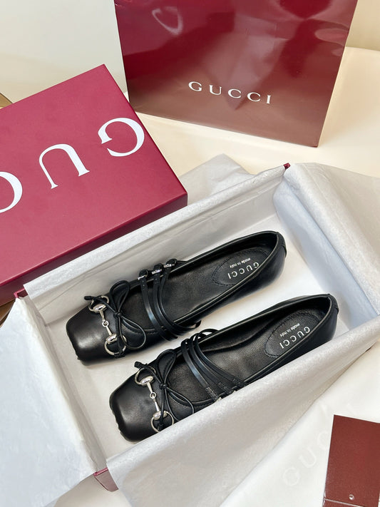 GG 26SS Ballet Flats Black Sheepskin 645707