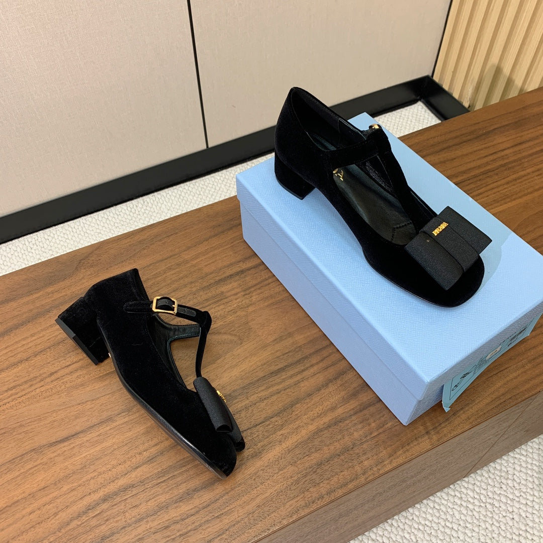 Prada 2026 Pump Black Velvet Leather 606358
