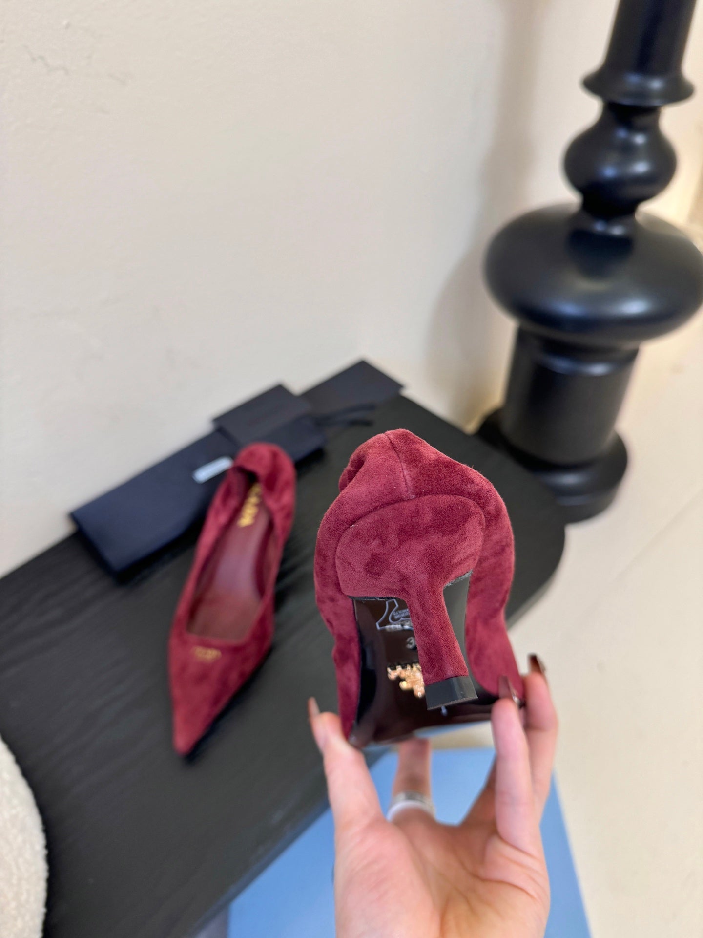 PRA 26S Pointed Toe Low Heels 60 Burgundy Suede 627411