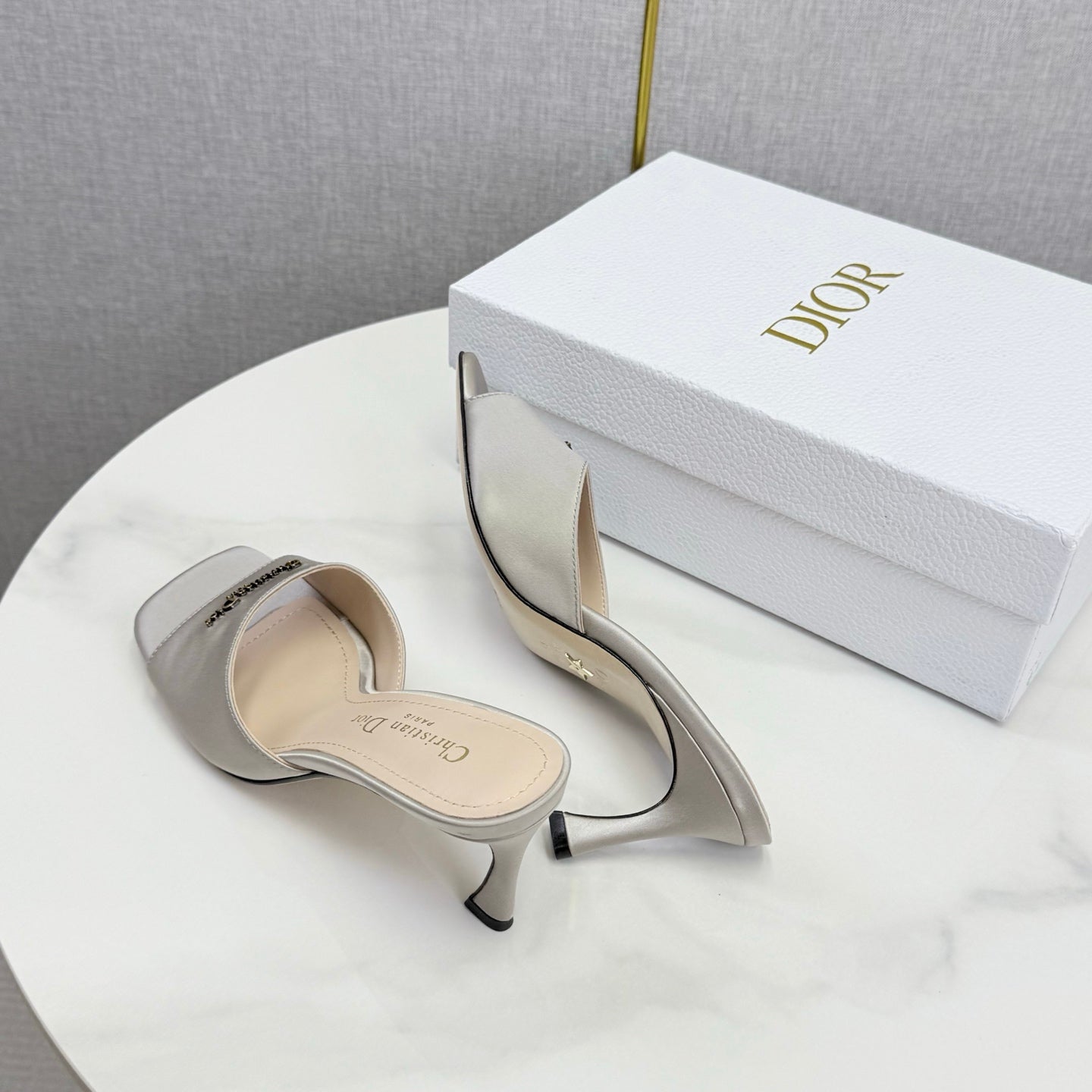 CD 26 High Heel Mule 75 Light Gray Suede 620360