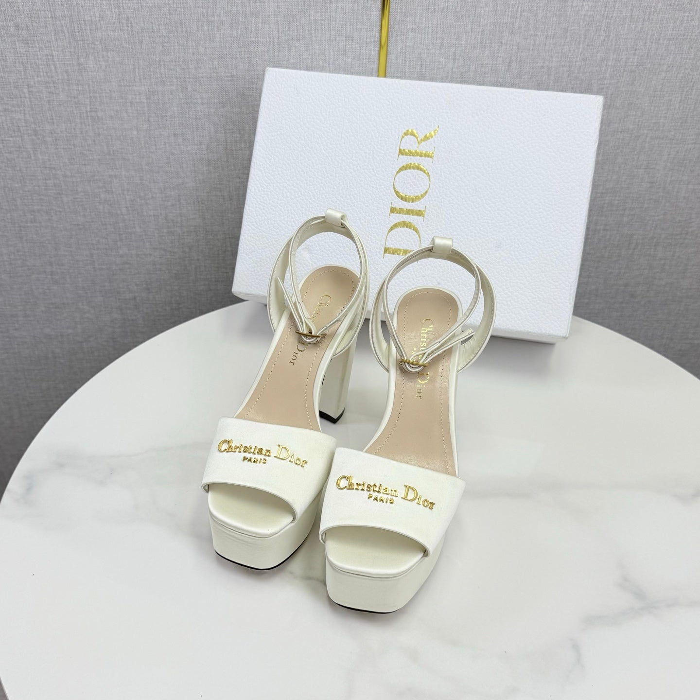 CD 26s Platform Sandals 80 White Beige Satin Sheepskin 640231