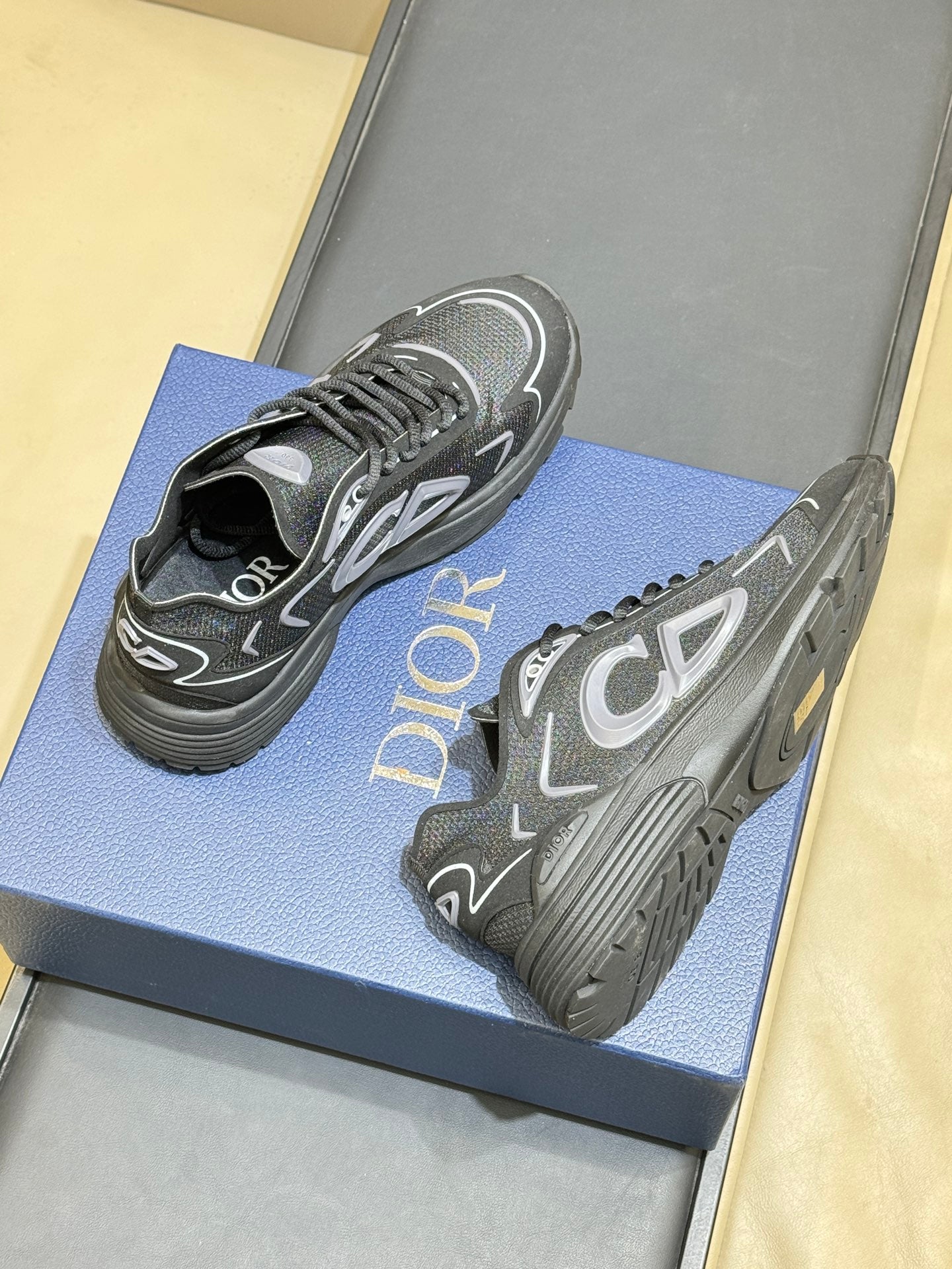 CD 26 B30 Sneaker Black Mesh TPU 621816