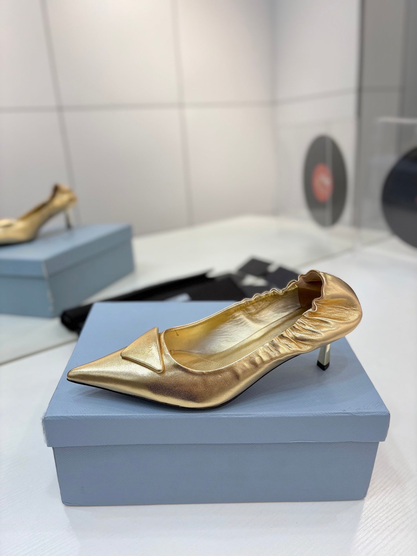 PRA 26S Pointed Toe High Heels 55 Metallic Gold Cowhide 627131