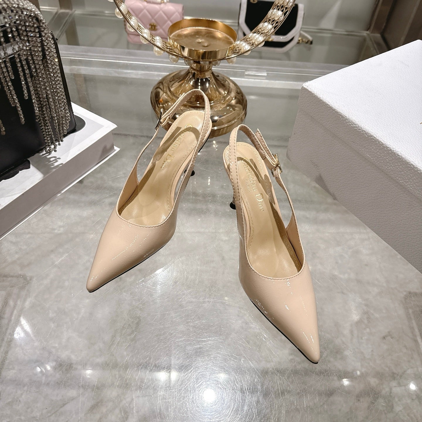 CD 26 Slingback 80 Beige Patent Leather 679852