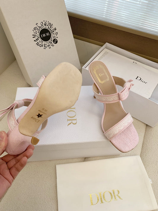 CD 26s High Heel Sandal 100 Pink Canvas Sheepskin 664178