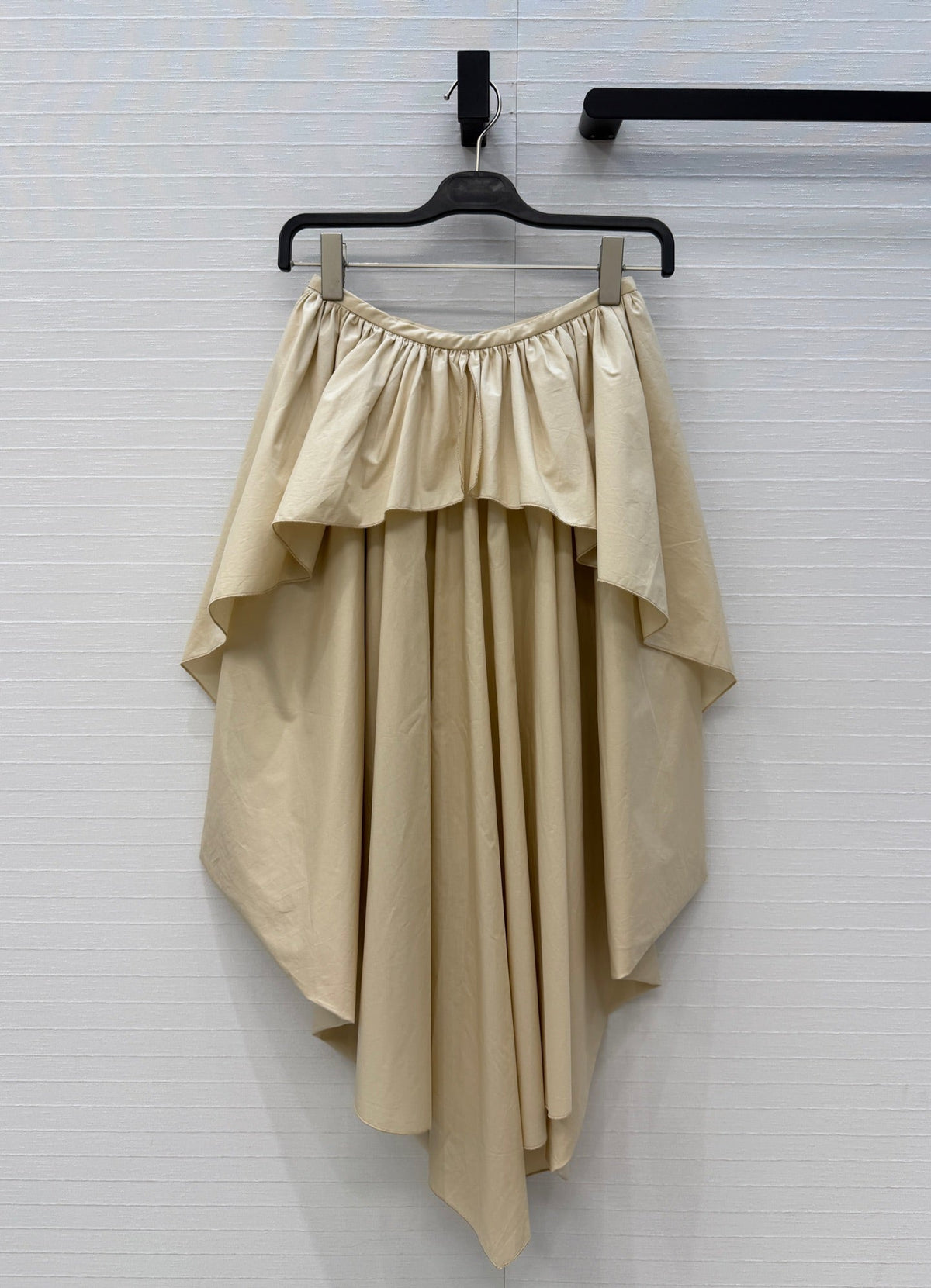 Loew Irregular Pleated Puffy Skirt Light Beige in Cotton 381521