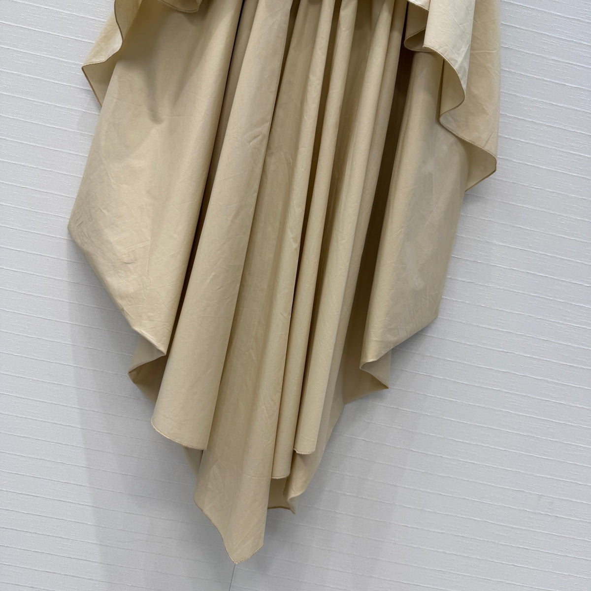 Loew Irregular Pleated Puffy Skirt Light Beige in Cotton 381521