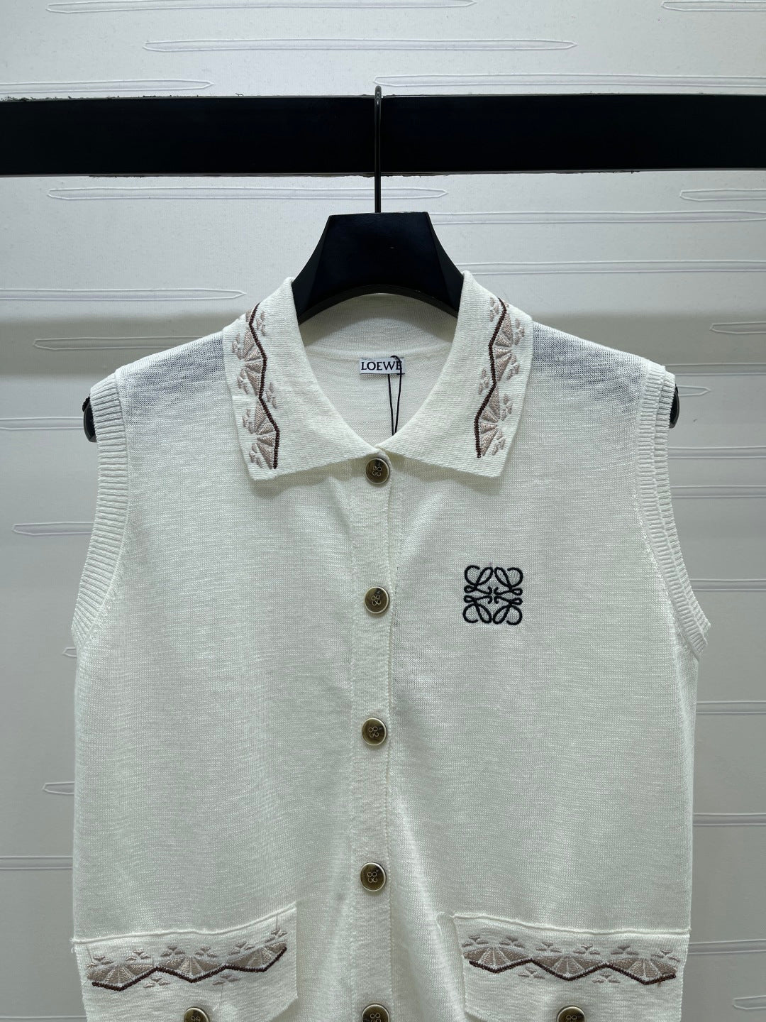Loew 26 Embroidered Collared Knit Vest White in Wool 382065