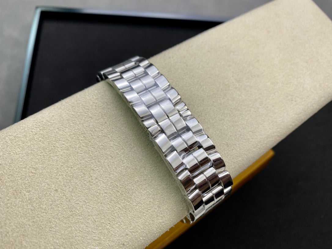 Happy Diamond Silver White Dial