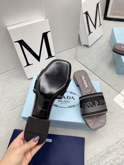 Prada 2026 Slippers Embroidery Sheepskin 731063