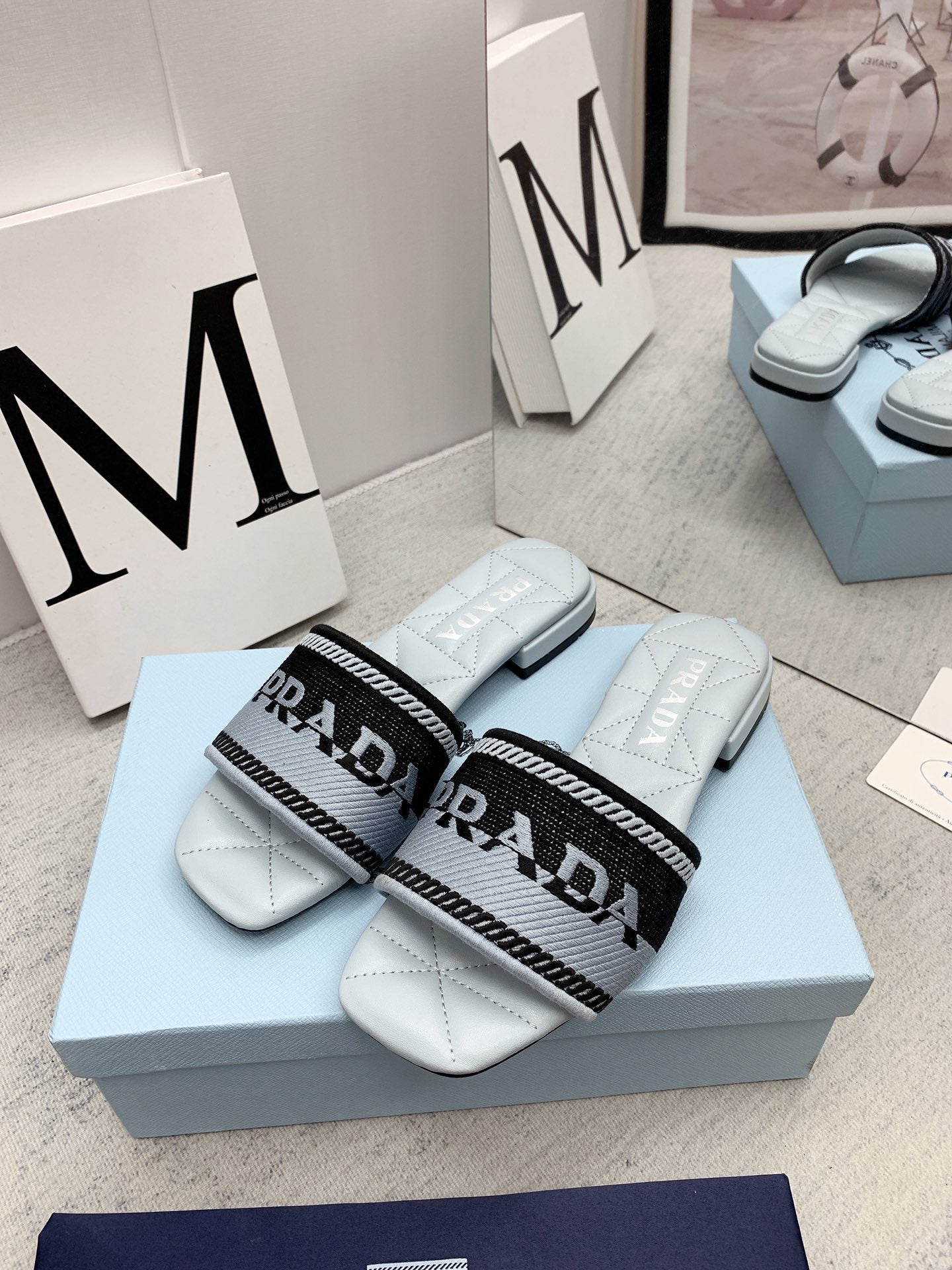 Prada 2026 Slippers Embroidery Sheepskin 731063