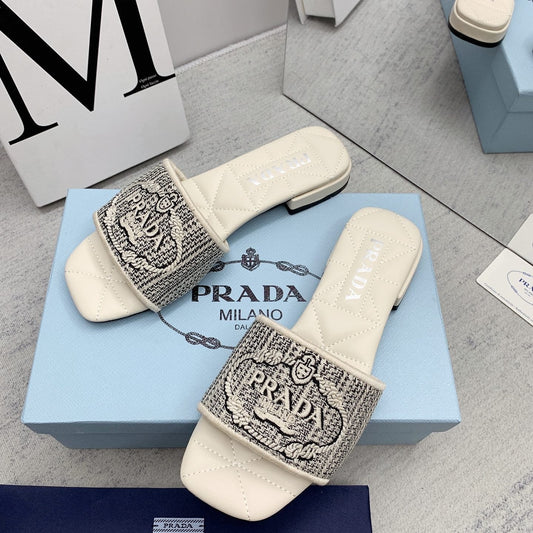 Prada 2026 Slippers Embroidery Canvas Sheepskin 731065