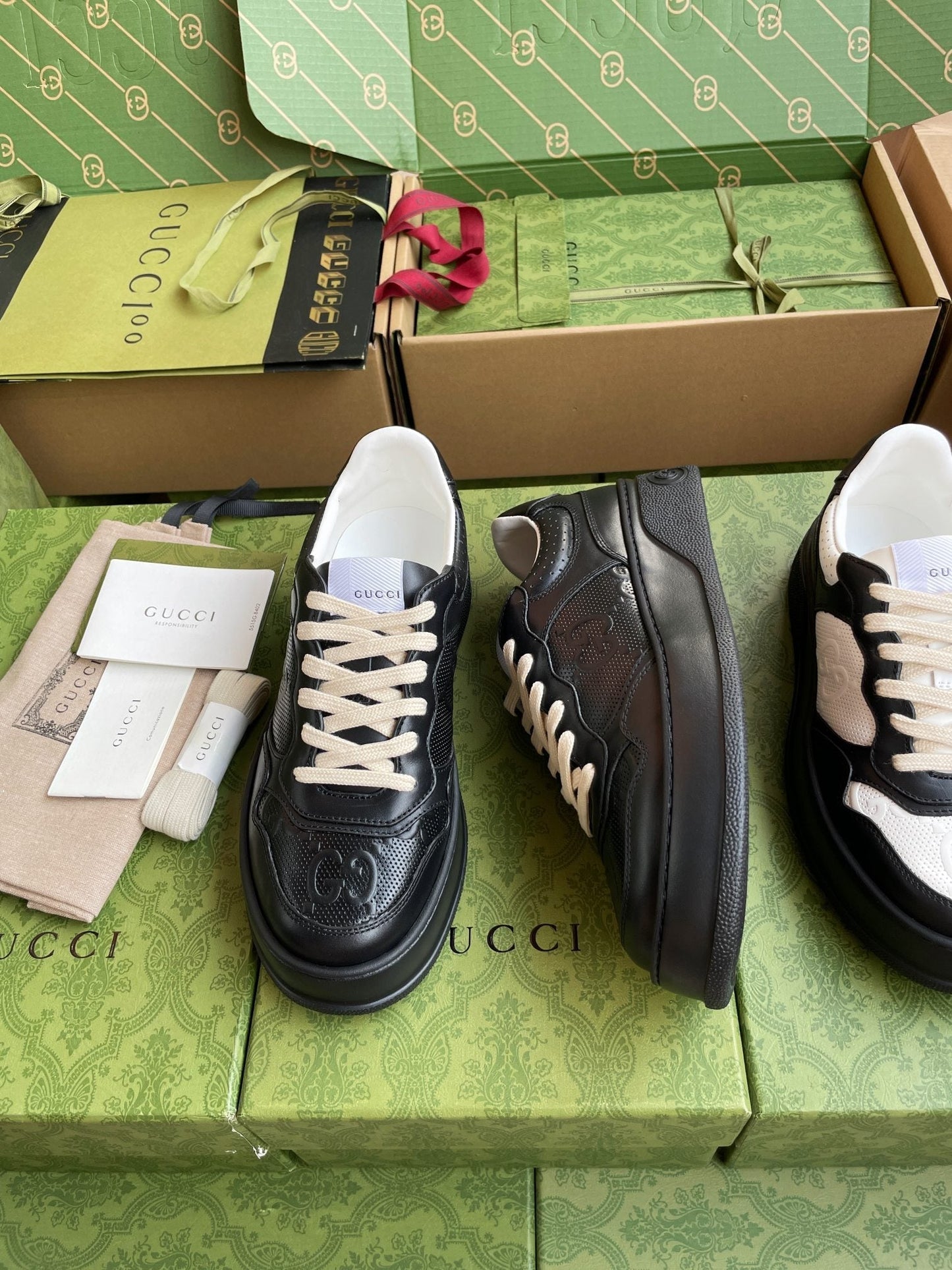 GG 26 Sneaker Black Calfskin 632886