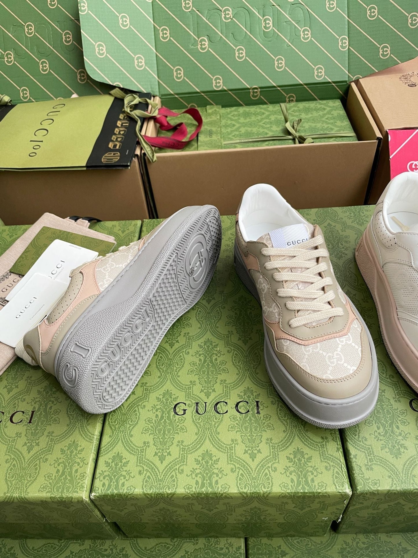 GG 26 Sneaker Beige Gray Canvas Calfskin 632890