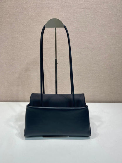 Prada 2026 Passage Bag 28cm Black Leather 282812