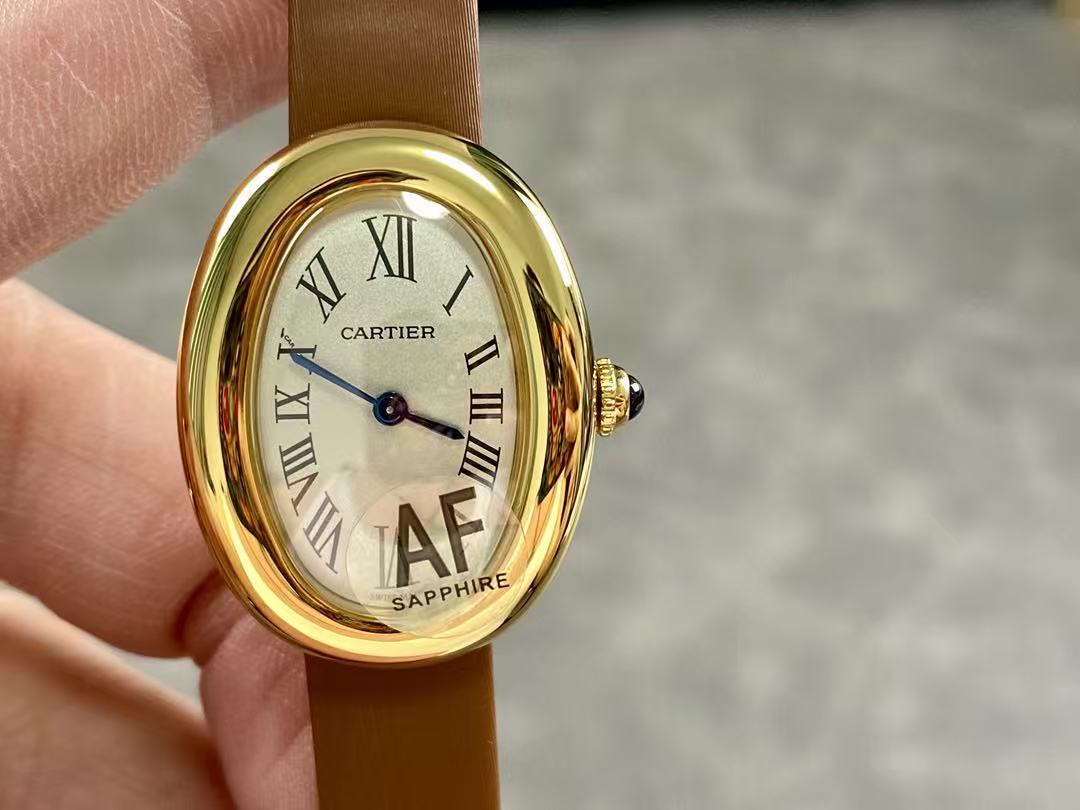 Baignoire 23mm Yellow Gold Leather Strap