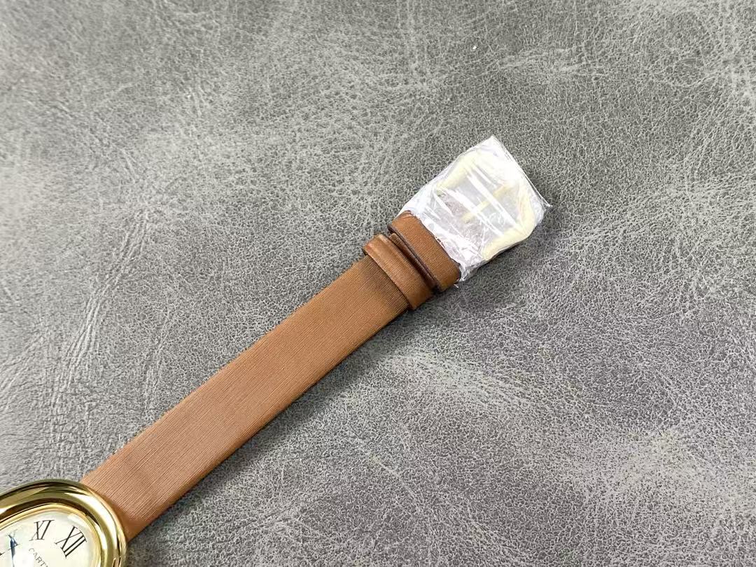 Baignoire 23mm Yellow Gold Leather Strap