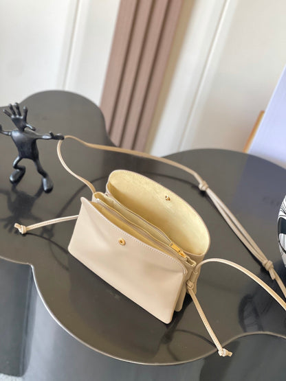 Celine 2026 Trio Flap Bag 22cm Beige Smooth Lambskin