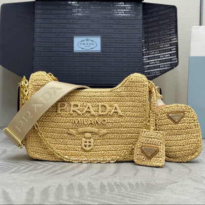 Prada Re-Edition 2005 Bag 23cm Beige Raffia