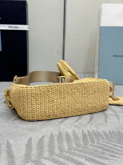 Prada Re-Edition 2005 Bag 23cm Beige Raffia