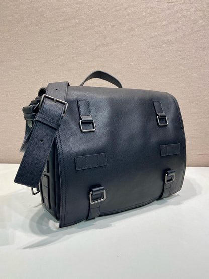 Prada 2026 Messenger Bag 34cm Black Leather