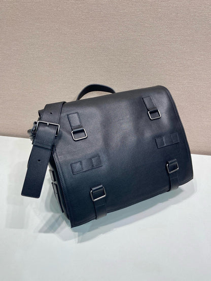 Prada 2026 Messenger Bag 34cm Black Leather