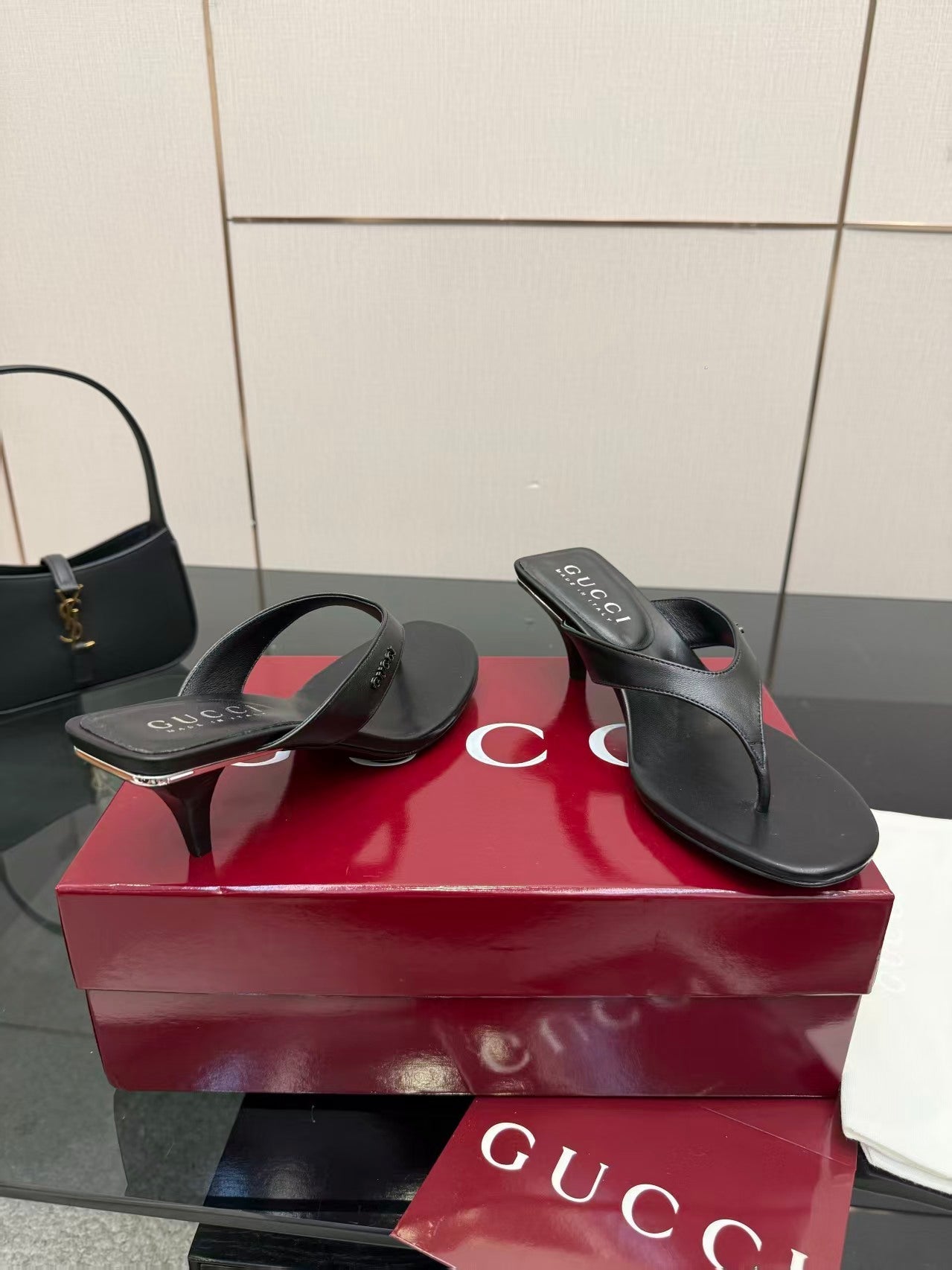 Gucci 2026 Vittoria Thong Sandals 55mm Canvas Leather 726151