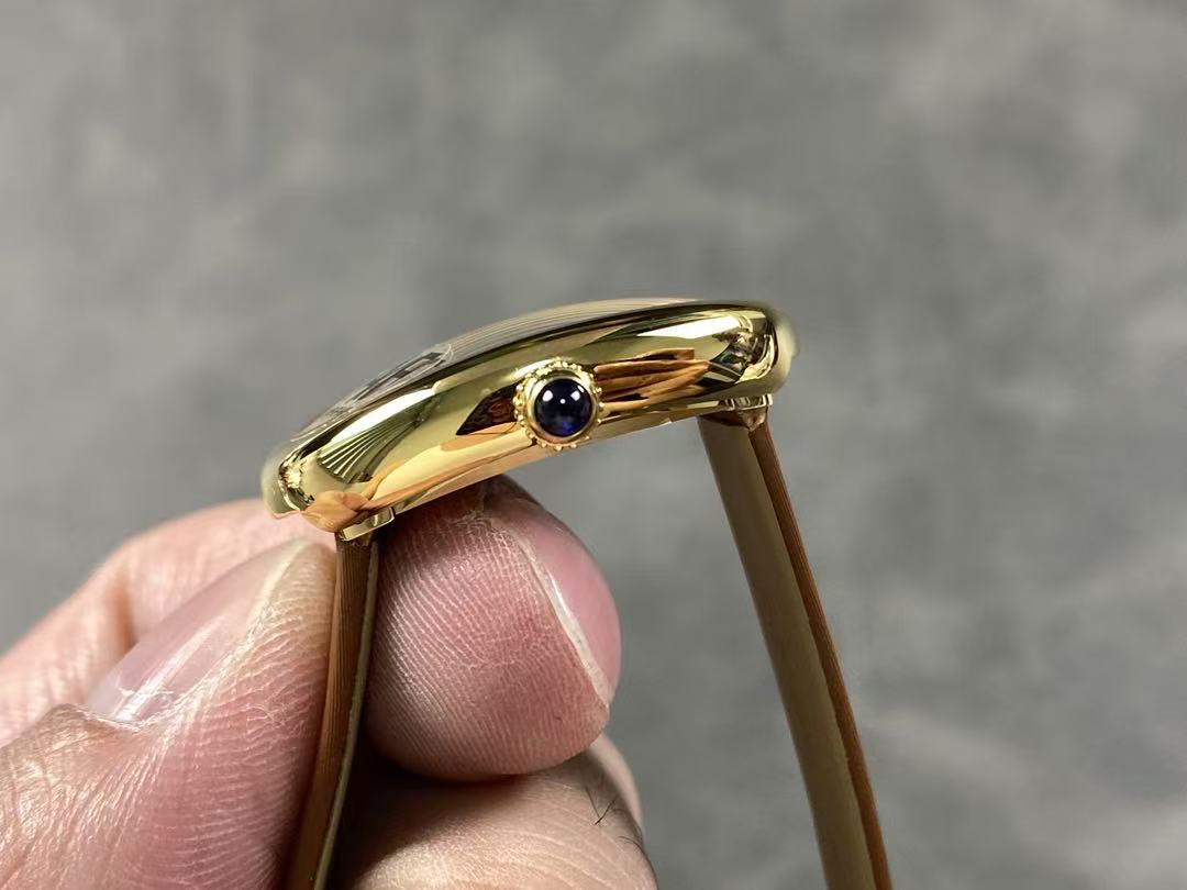 Baignoire 23mm Yellow Gold Leather Strap