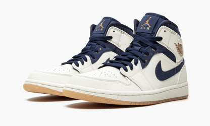 Air Jordan 1 Mid Jeter Sneakers - Court Classic | Street Style