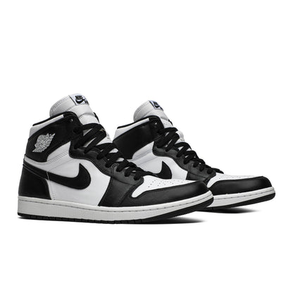 Air Jordan 1 Retro High OG ‘Black/White’ 555088-010 Sneakers - Collector's Ed...