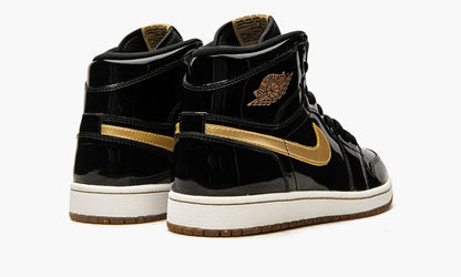 Air Jordan 1 Retro High OG Black/Metallic Gold Sneakers - OG Colorway