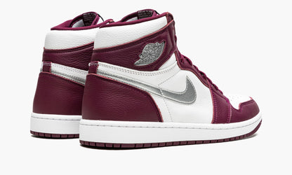 Air Jordan 1 Retro High OG Bordeaux Sneakers - Court Classic