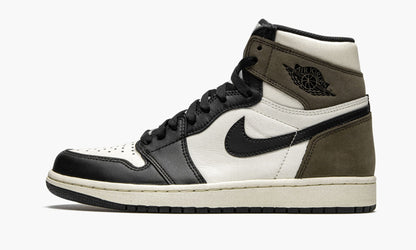 Air Jordan 1 Retro High OG Dark Mocha Sneakers - Court Classic
