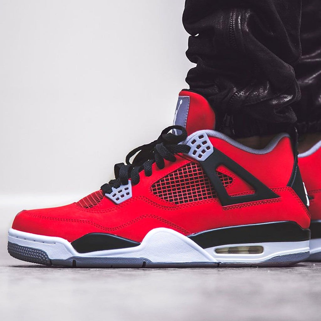 Air Jordan 4 Retro Toro Bravo PS Sneakers - Elite Edition