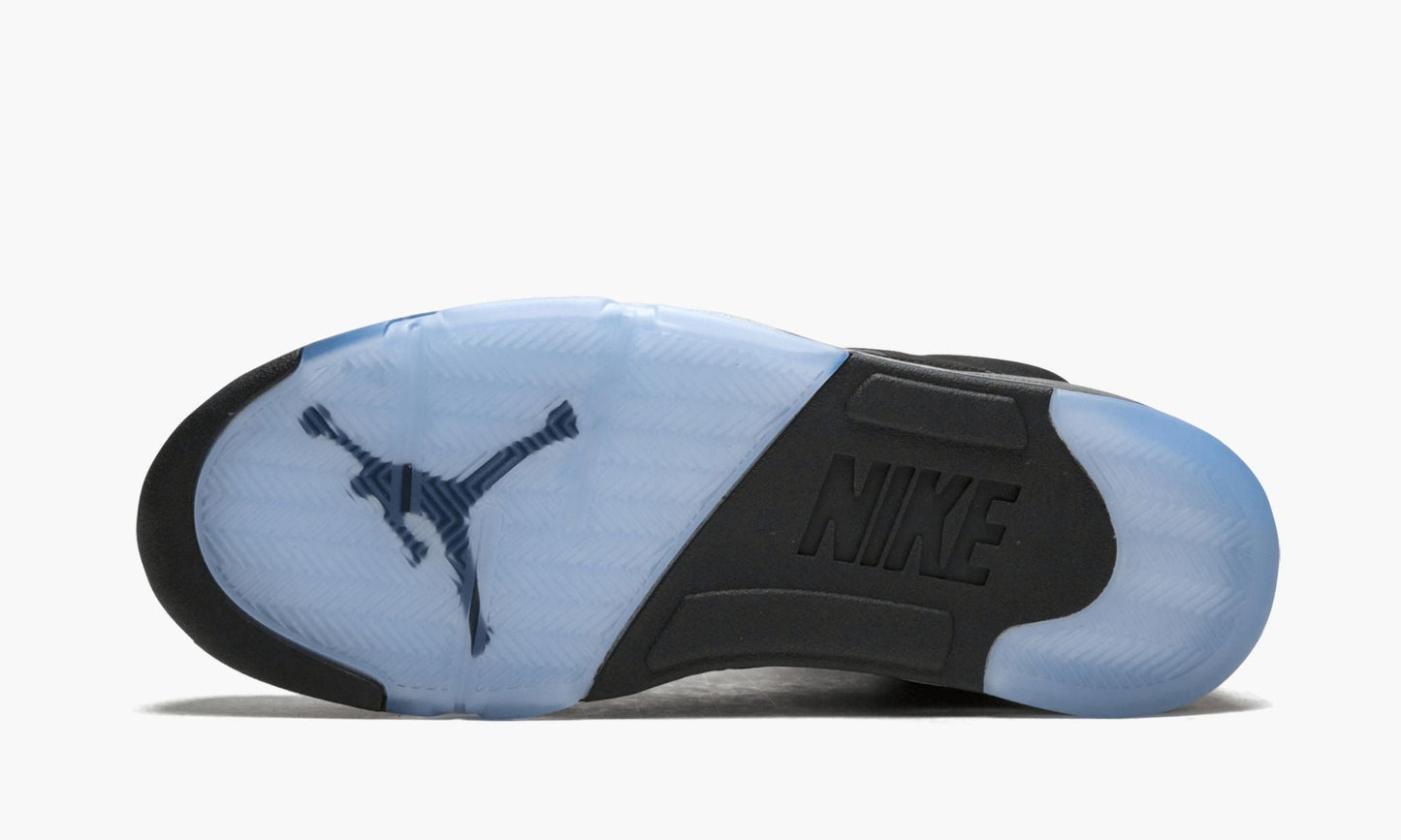 Air Jordan 5 Retro OG Black / Metallic Sneakers - Archive Edition