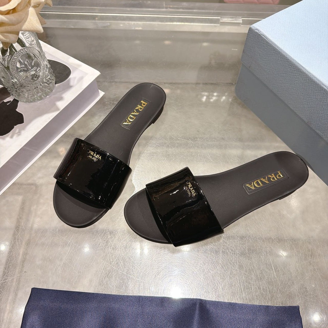Prada 2026 Slide Sandals Patent Leather 782434