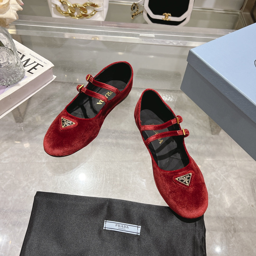 Prada 2026 Ballet Flat Velvet 715534