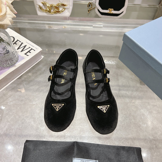 Prada 2026 Ballet Flat Velvet 715534