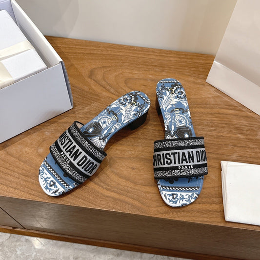 CD 26s Embroidered Sandals Canvas Cowhide 685577