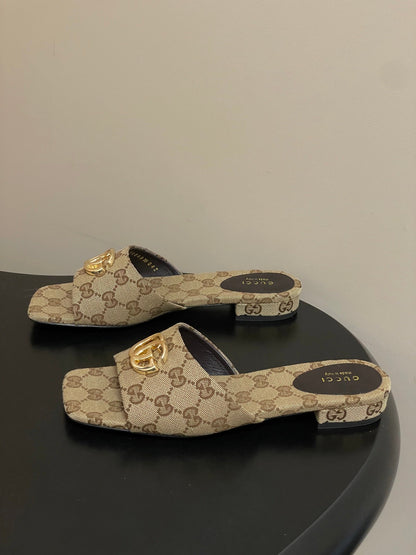 GG 26ss Flat Slippers  Canvas Monogram