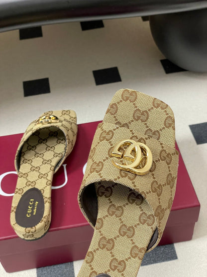 GG 26ss Flat Slippers  Canvas Monogram