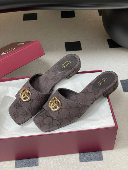 GG 26ss Flat Slippers  Canvas Monogram