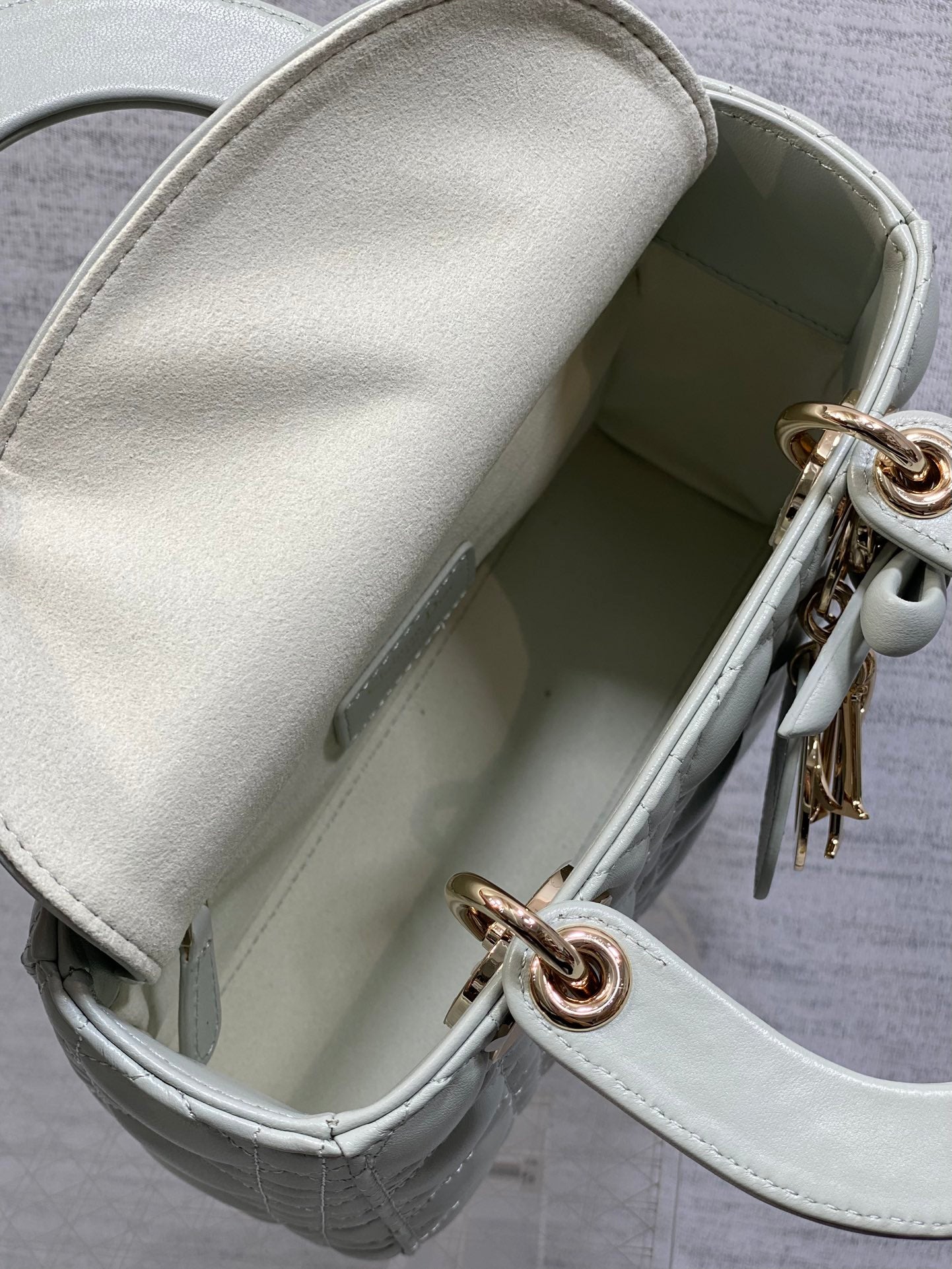 Dior 2026 Bow Lady Dior Lily Green Cannage Lambskin 286533