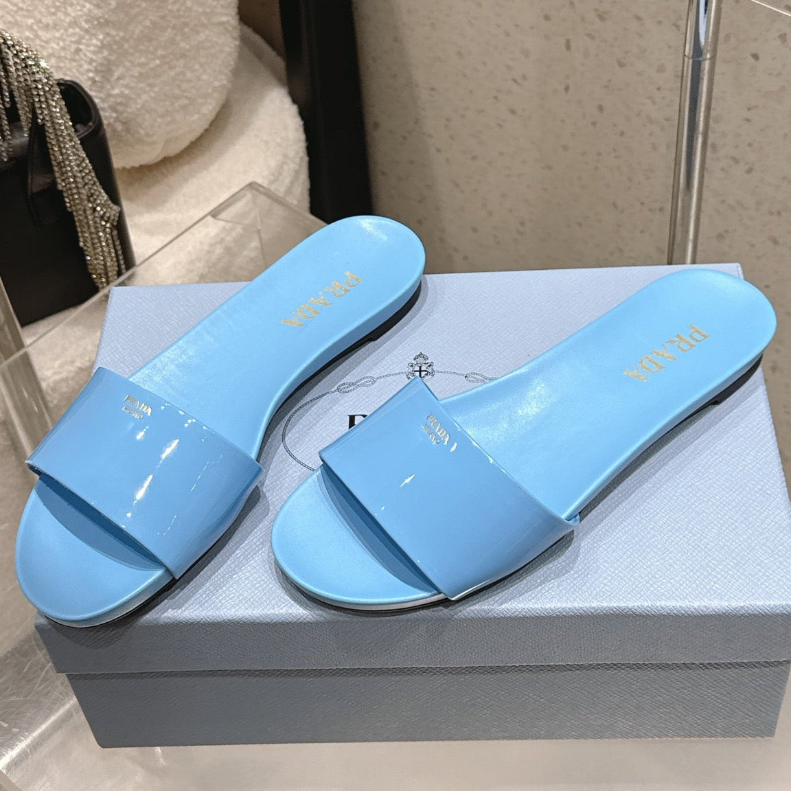 Prada 2026 Slides Sandals Patent Leather 762986