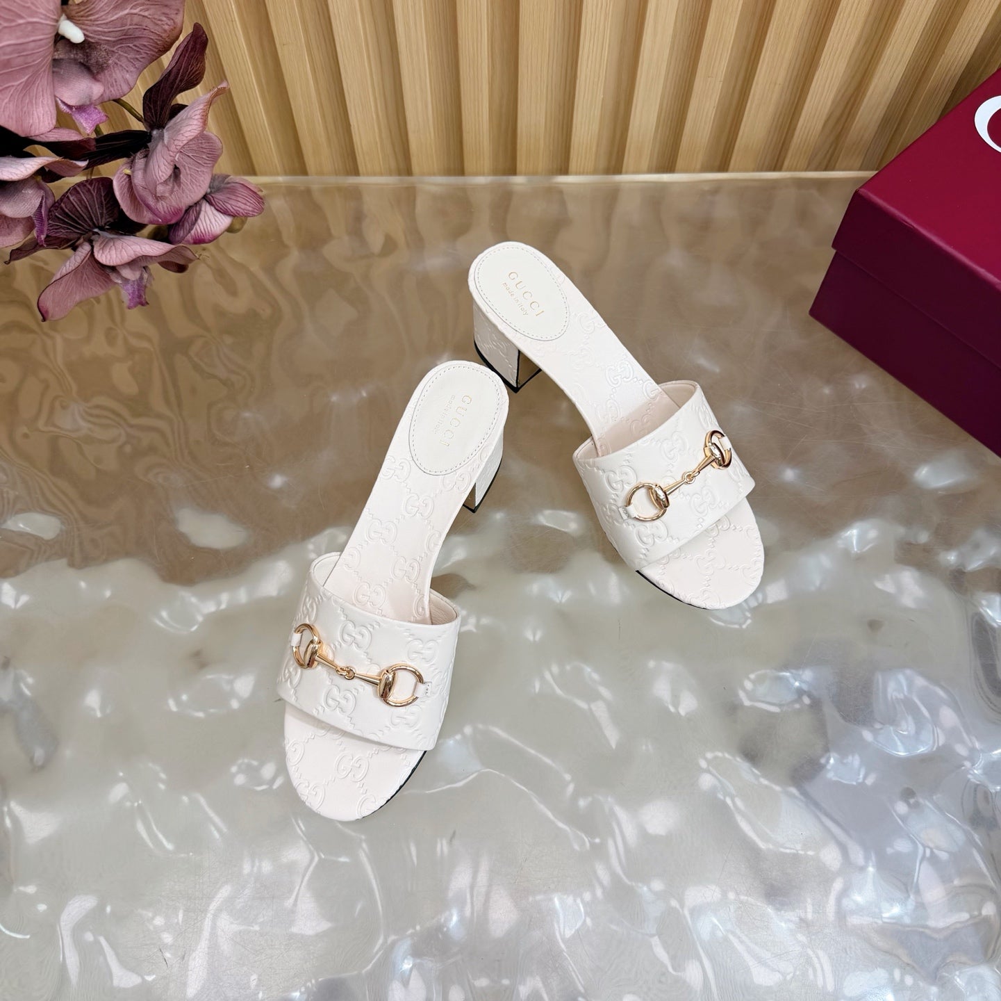 GG 26ss Chunky Heel Sandals 55 Cowhide Double G Embossed