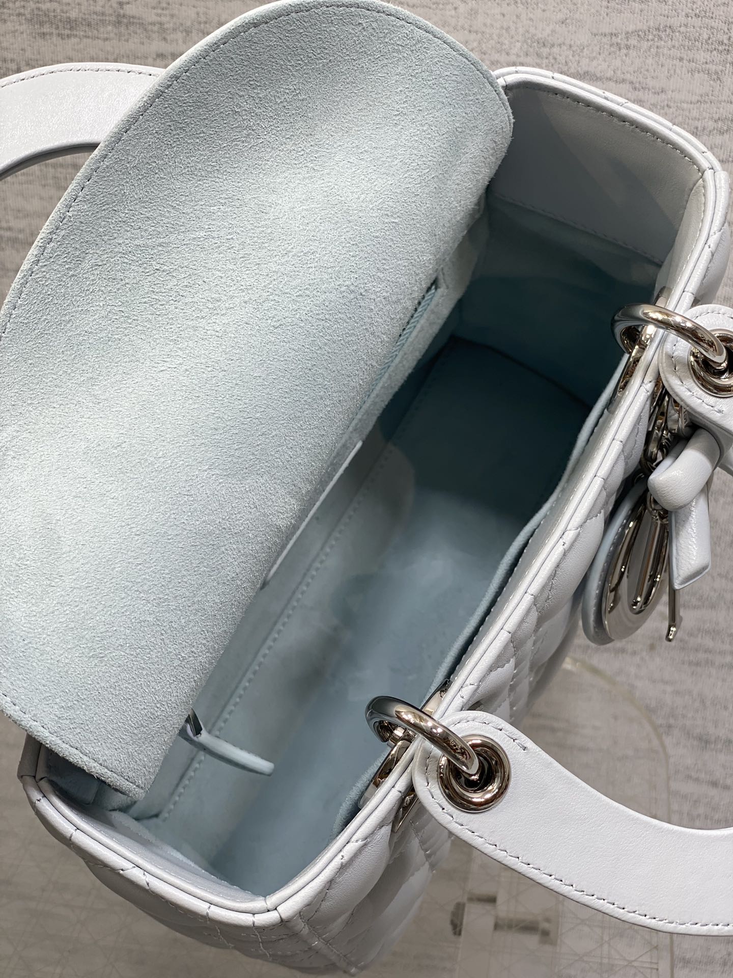 Dior 2026 Bow Lady Dior Glacier Blue Cannage Lambskin 286617
