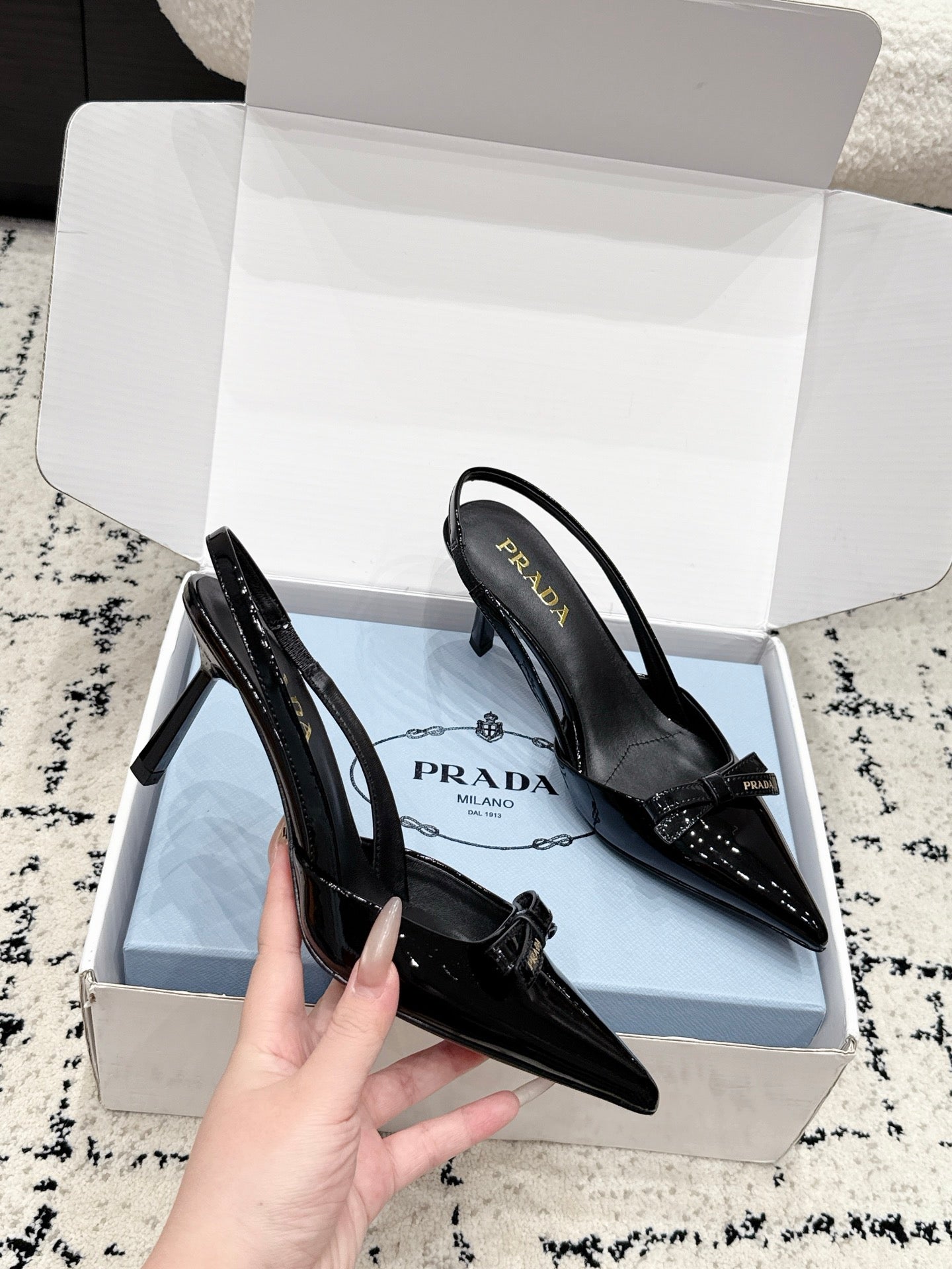 Prada 2026 Bow-Tie Open Sling Back 85mm Cowhide Leather 769840
