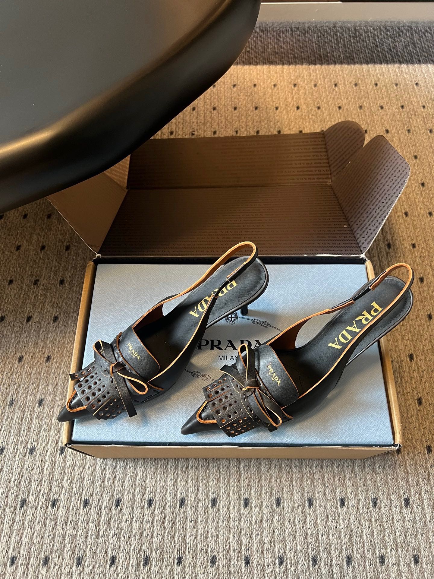 Prada 2026 Slingback Pumps 85mm Bow Cowhide 787482