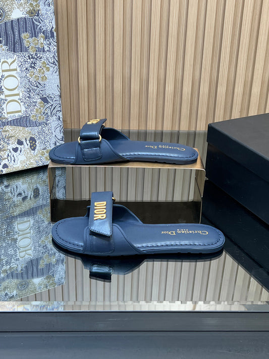CD 26s Beach Sandals Navy Blue Sheepskin 665319